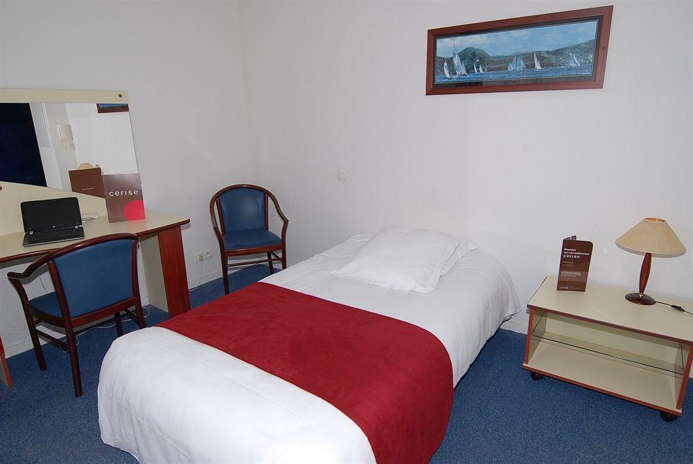 Aparthotel Cerise Lannion Exterior foto