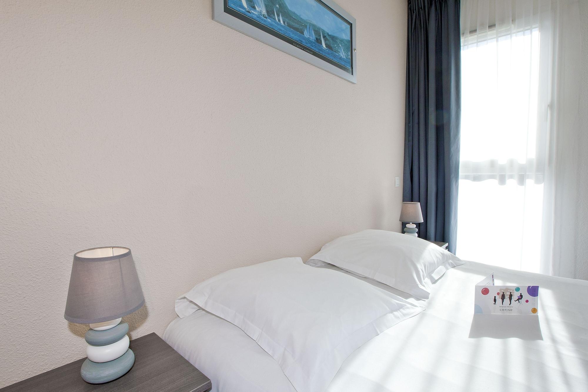 Aparthotel Cerise Lannion Exterior foto
